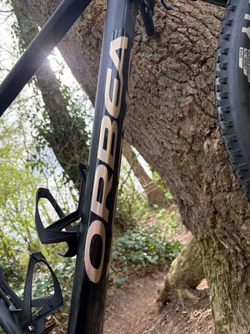 Gebrauchtes Orbea ALMA M20 2023 2023 Mountainbike, Schwarz, 29 — Bild 14 von 24