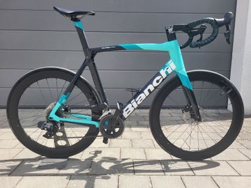 Used Bianchi Oltre XR4 - Rival eTap AXS 2022 2022 Road & Gravel