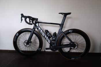 Canyon, Aeroad CF SLX 8 Disc Di2 2023
