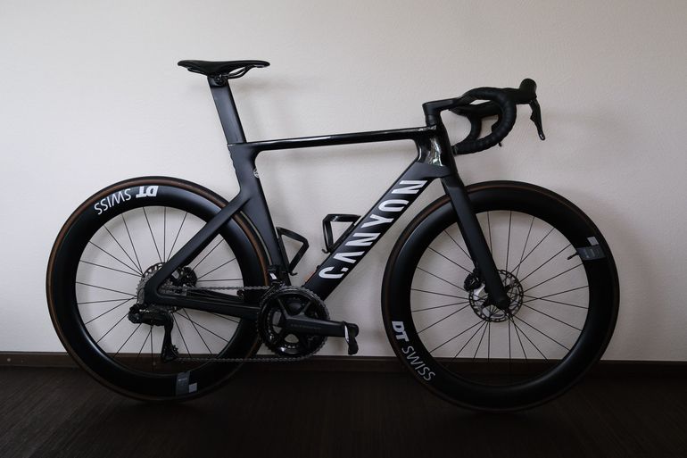 Used Canyon Aeroad CF SLX 8 Disc Di2 2023 2023 Road & Gravel, Black — image 18 of 27