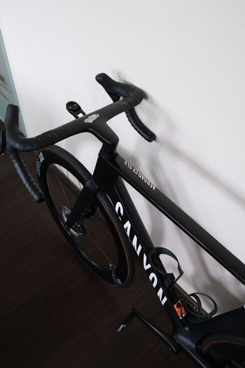 Used Canyon Aeroad CF SLX 8 Disc Di2 2023 2023 Road & Gravel, Black — image 10 of 27