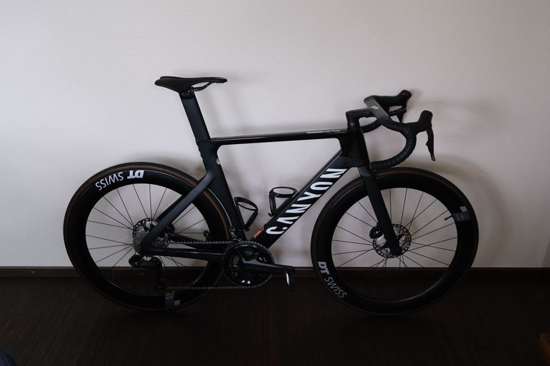 Used Canyon Aeroad CF SLX 8 Disc Di2 2023 2023 Road & Gravel, Black — image 19 of 27