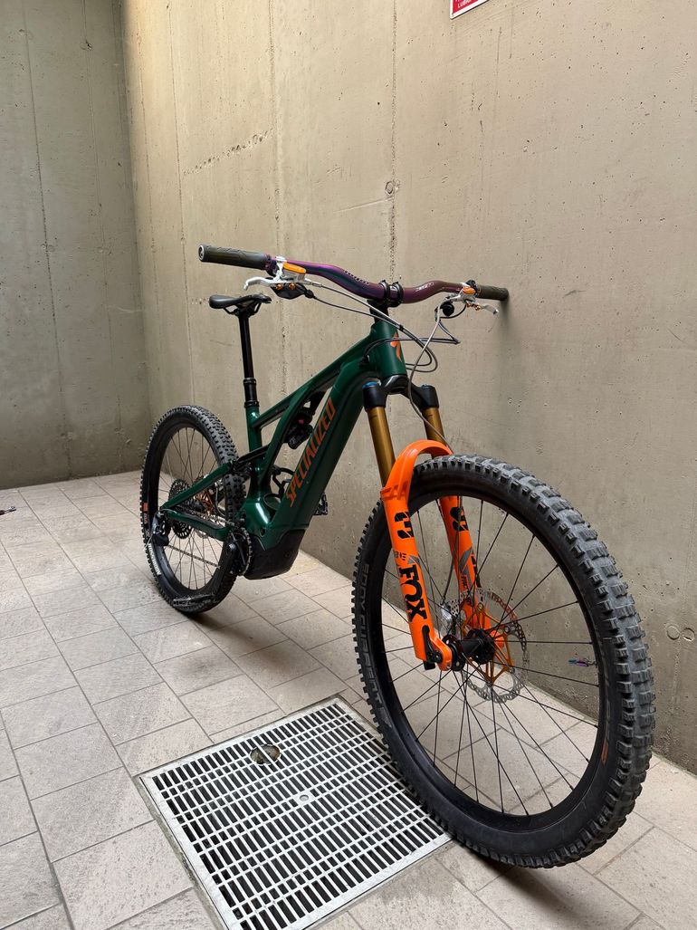 Used Specialized Turbo Levo 3 Comp Alloy 2023 2023 Mountainbike, Green, 29, 27.5 — image 19 of 24
