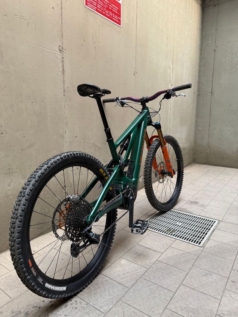 Used Specialized Turbo Levo 3 Comp Alloy 2023 2023 Mountainbike, Green, 29, 27.5 — image 11 of 24