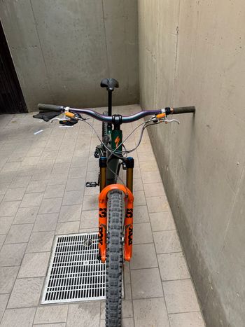 Used Specialized Turbo Levo 3 Comp Alloy 2023 2023 Mountainbike, Green, 29, 27.5 — image 6 of 24