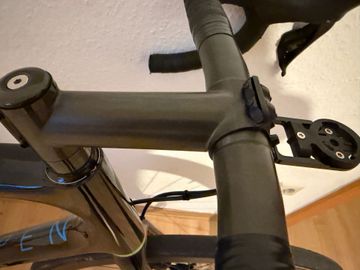 Used Open MIN.D Shimano Ultegra Di2 2023 Road & Gravel, Blue — image 6 of 7