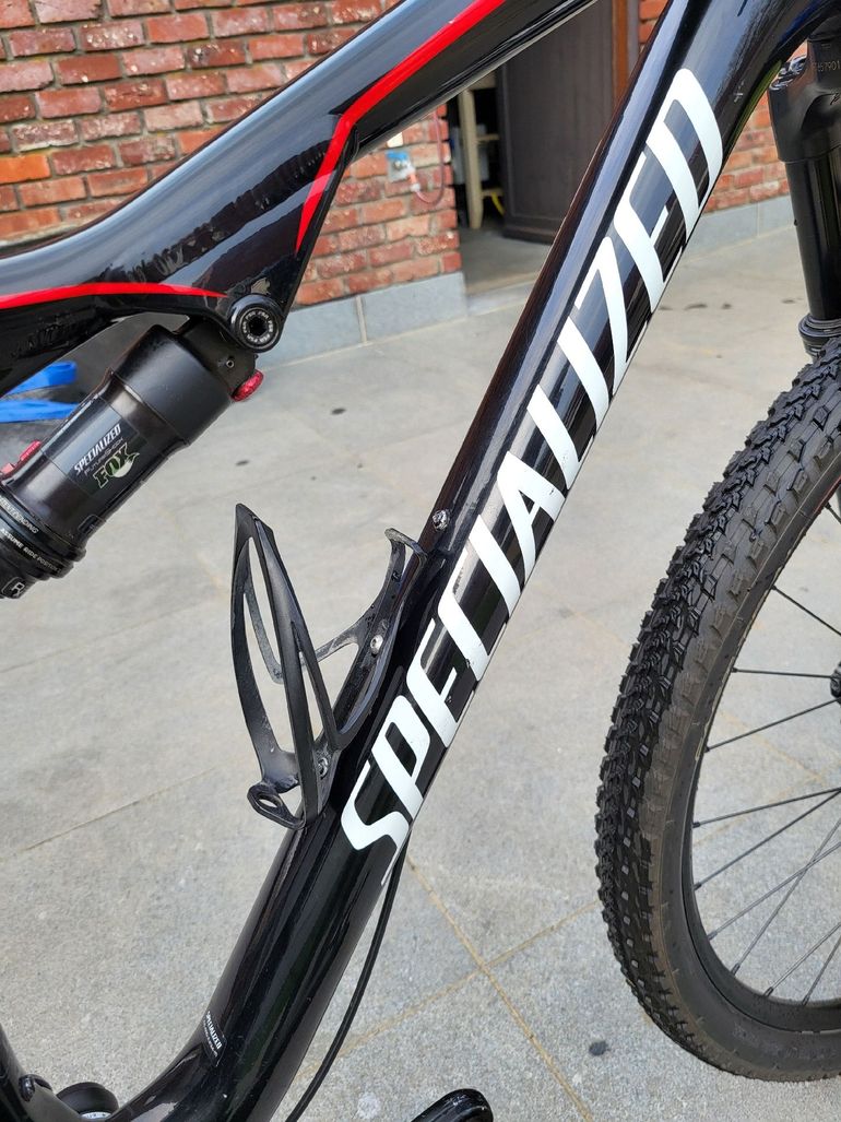 Used Specialized Epic FSR Comp 2017 2017 Mountainbike, Black, 29 — image 14 of 15