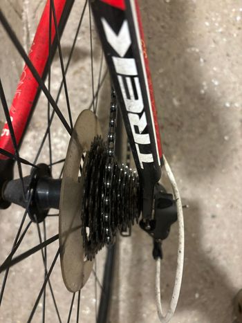 Used Trek Madone Shimano Ultegra 2014 Road & Gravel, Schwarz — image 6 of 7