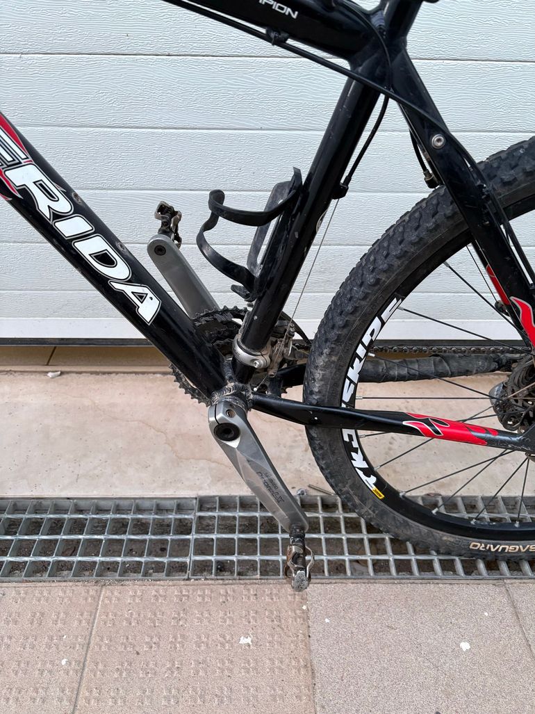 Used Merida Matts Shimano Deore XT 2012 Mountainbike, Black — image 5 of 7