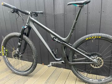 Used Yeti Sb100 SRAM GX Eagle AXS 2019 Mountainbike, Black — image 3 of 6