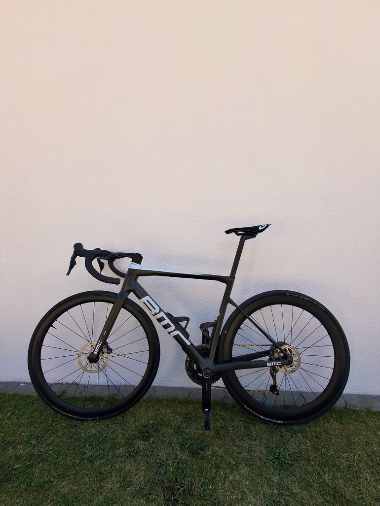 Used BMC Teammachine Shimano Ultegra Di2 2024 Road & Gravel — image 2 of 7