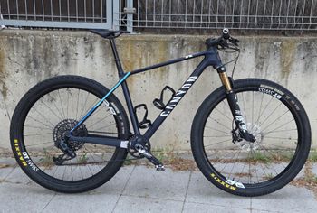 Canyon, Exceed CF SLX 2023