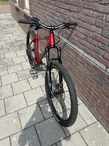 Used Planet X Jack Flash 2020 Mountainbike, Red — image 5 of 9
