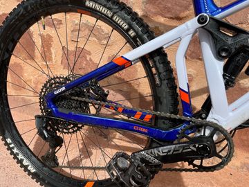 Used Mondraker Superfoxy 2021 2021 Mountainbike, Blue, 29 — image 6 of 6