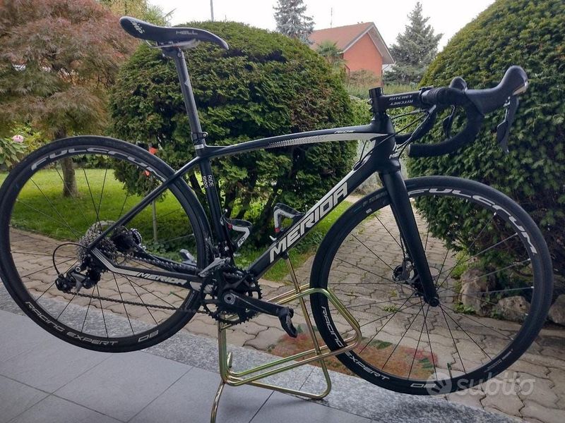 Used Merida RIDE DISC 5000 2017 2017 Road & Gravel, Black — image 1 of 3