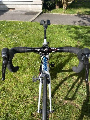 Used Giant Tcr Shimano 105 2015 Road & Gravel, White — image 5 of 5