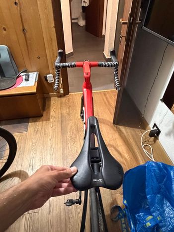 BMC Teammachine SLR01 ONE 2021 2021 Road & Gravel d'occasion — image 4 sur 7