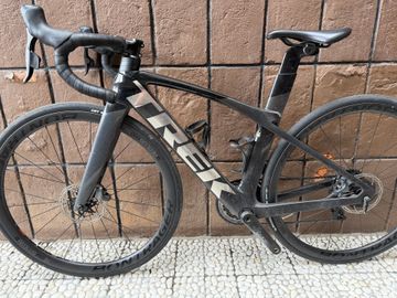Brugt Trek Madone SLR 7 eTap 2022 2022 Road & Gravel — billede 2 af 6