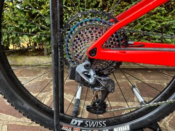 Used BMC Fourstroke SRAM XX1 Eagle AXS 2021 Mountainbike, Red — image 3 of 10