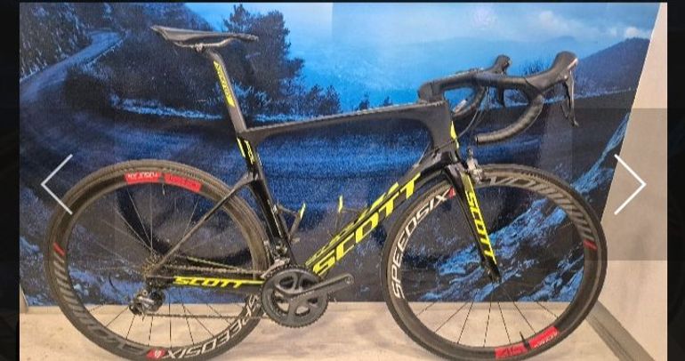 Used Scott Foil Shimano Ultegra 2017 Road & Gravel, Black — image 1 of 7