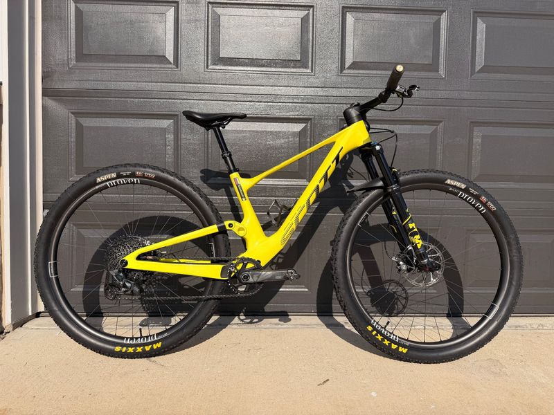 Used Scott Spark SRAM GX Eagle AXS 2022 MTB