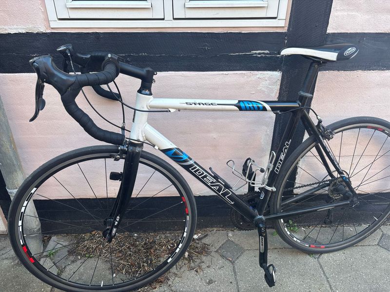 Used Ideal Custom Shimano 105 2014 Road & Gravel