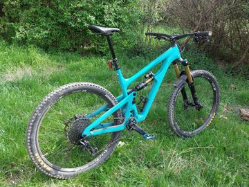 Used Yeti SB150 C2 2022 2022 Mountainbike, Blue, 29 — image 1 of 3