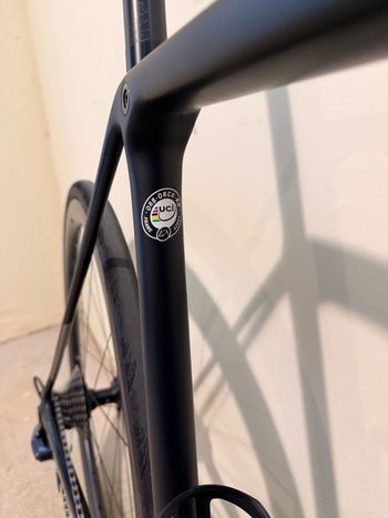 Used Orbea ORCA M25TEAM-D 2020 2020 Road & Gravel, Black — image 3 of 8