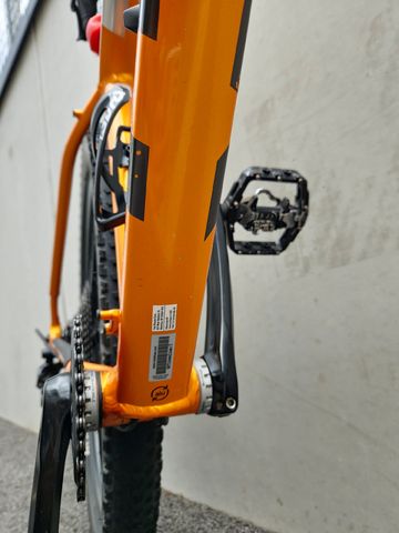 Used Trek X-Caliber 9 2022 2022 Mountainbike, Orange, 27.5, 29 — image 8 of 8