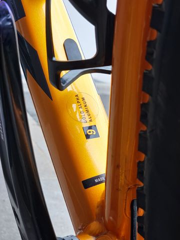Used Trek X-Caliber 9 2022 2022 Mountainbike, Orange, 27.5, 29 — image 5 of 8