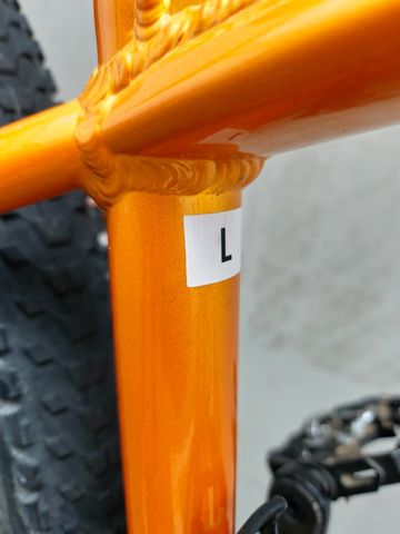Used Trek X-Caliber 9 2022 2022 Mountainbike, Orange, 27.5, 29 — image 7 of 8