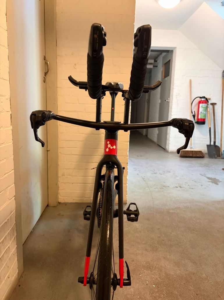 Used Argon 18 E Shimano Dura Ace Di2 2018 Road & Gravel, Black — image 8 of 14