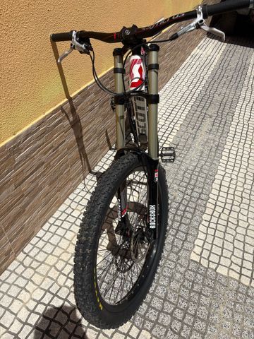 Used Scott Gambler Other 2015 Mountainbike, White — image 3 of 7