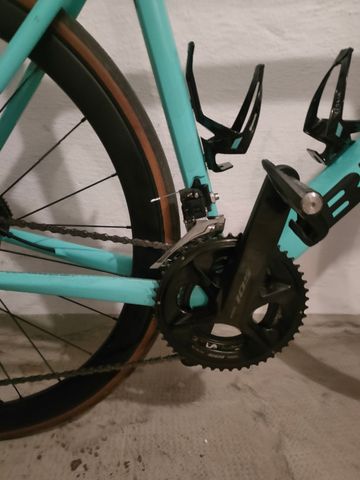 Tweedehands Bianchi Sprint 105 2024 2024 Road & Gravel — afbeelding 8 van 16