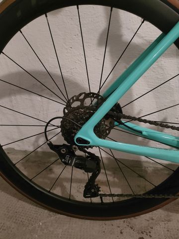 Tweedehands Bianchi Sprint 105 2024 2024 Road & Gravel — afbeelding 7 van 16