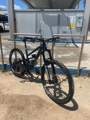 YT Industries Capra UNCAGED 12 29 2024 2024 MTB usato
