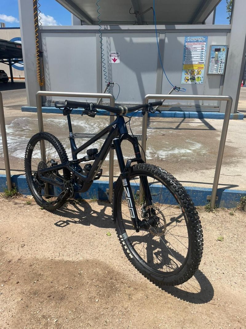 Used YT Industries Capra UNCAGED 12 29 2024 2024 MTB