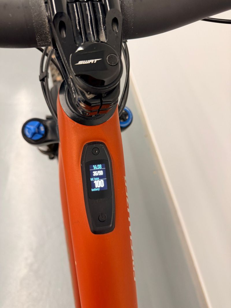 Specialized Turbo Levo Pro 2022 2022 Mountainbike usato, Rosso — immagine 5 di 33