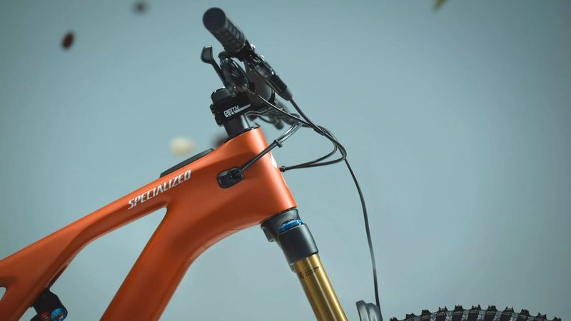 Specialized Turbo Levo Pro 2022 2022 Mountainbike usato, Rosso — immagine 15 di 33