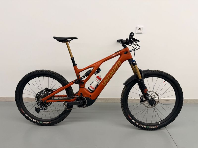 Specialized Turbo Levo Pro 2022 2022 Mountainbike usato, Rosso — immagine 1 di 33