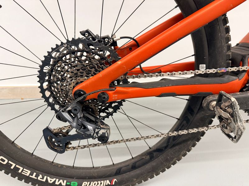 Specialized Turbo Levo Pro 2022 2022 Mountainbike usato, Rosso — immagine 3 di 33