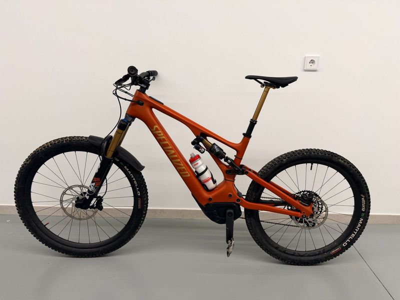 Specialized Turbo Levo Pro 2022 2022 Mountainbike usato, Rosso — immagine 2 di 33