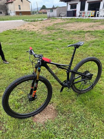 Gebrauchtes Specialized Epic Shimano XTR 2019 Mountainbike, Schwarz — Bild 2 von 7