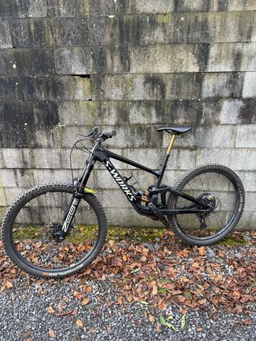 Tweedehands Specialized Enduro SRAM GX Eagle AXS 2021 Mountainbike — afbeelding 2 van 8