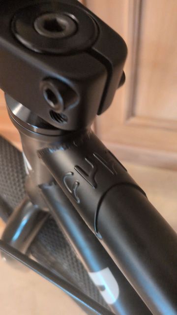 Used Cult Custom Urban, Black — image 3 of 4