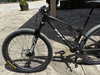 Used BH Lynx Sram Eagle Transmission XX SL 2025 Mountainbike, Black — image 5 of 6