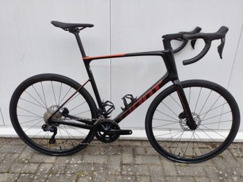 Giant, Defy Advanced 1 2024