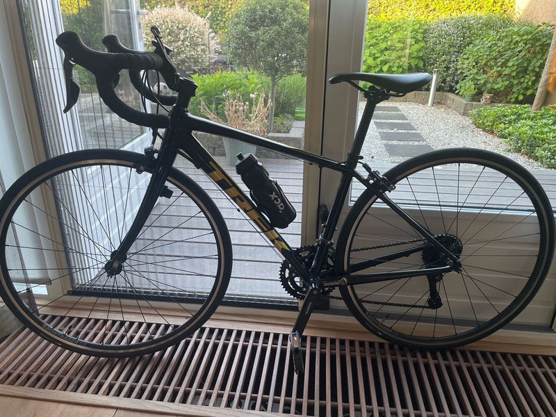 Used Trek Domane AL 2 2022 2022 Road & Gravel, Black — image 8 of 8