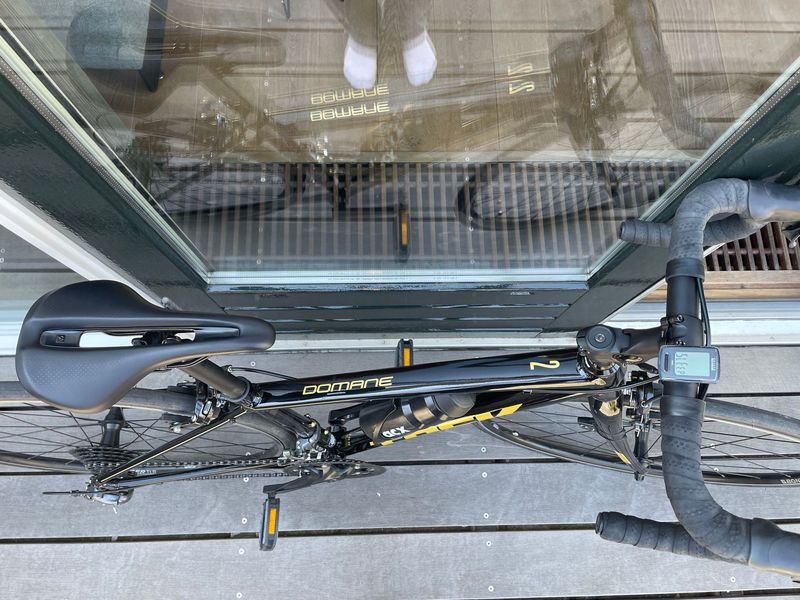 Used Trek Domane AL 2 2022 2022 Road & Gravel, Black — image 3 of 8
