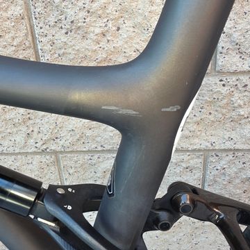 Used Specialized Stumpjumper Expert 2022 2022 Mountainbike, Black, 29 — image 18 of 21